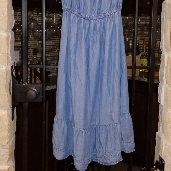 Old Navy Chambray Off The Shoulder Dress - Picture 8 of 8